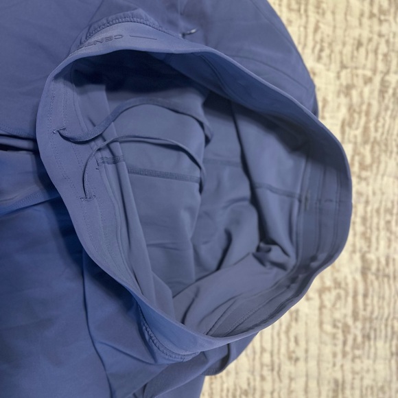 Centric Active Shorts - Picture 4 of 9